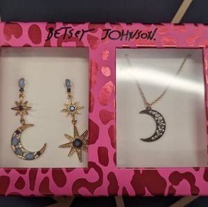 NEW Betsey Johnson Celestial Star and Moon Necklace Earring Set